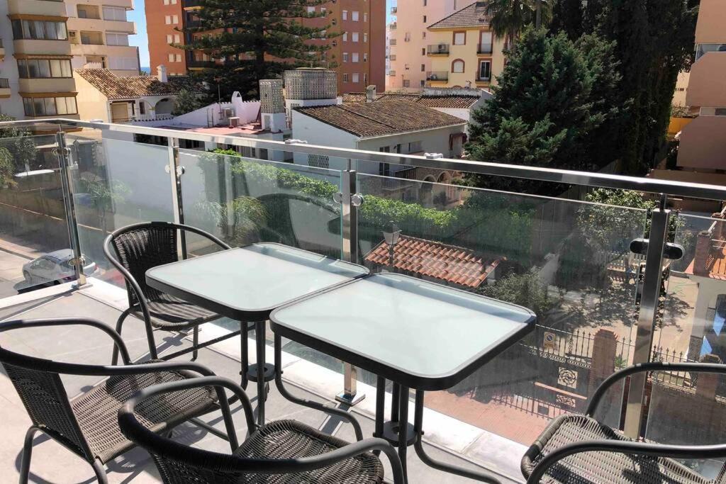 פואנגירולה La Dorada, Sea Side Apartment מראה חיצוני תמונה