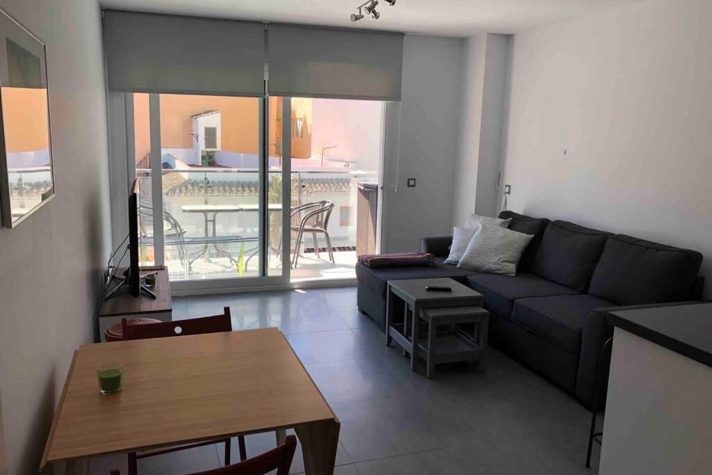 פואנגירולה La Dorada, Sea Side Apartment מראה חיצוני תמונה
