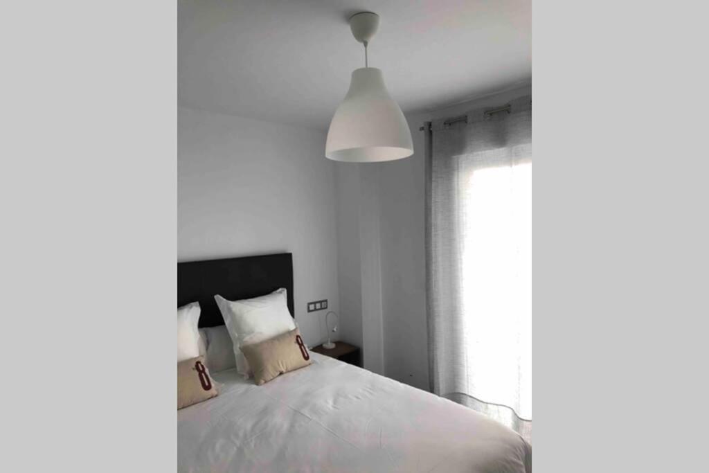 פואנגירולה La Dorada, Sea Side Apartment מראה חיצוני תמונה